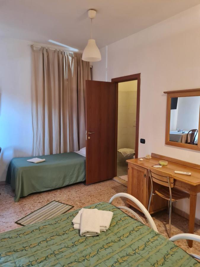 Hotel La Palazzina Roma Exterior foto